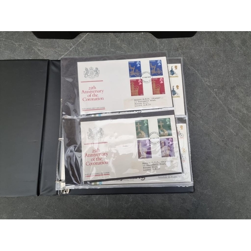 640 - FIRST DAY COVERS: a collection, housed in 4 albums. (Box)