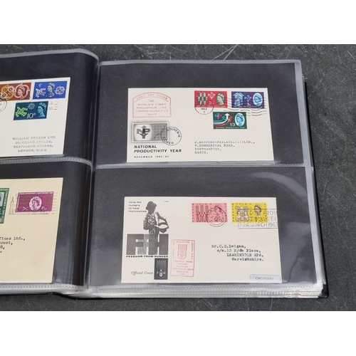 644 - FIRST DAY COVERS: a collection in 3 albums.