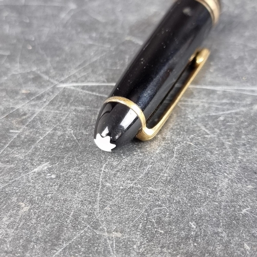 26 - A Montblanc Meisterstuck fountain pen, with 14K gold nib