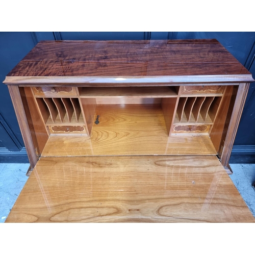 1010 - A reproduction Italian marquetry bureau, 91.5cm wide.