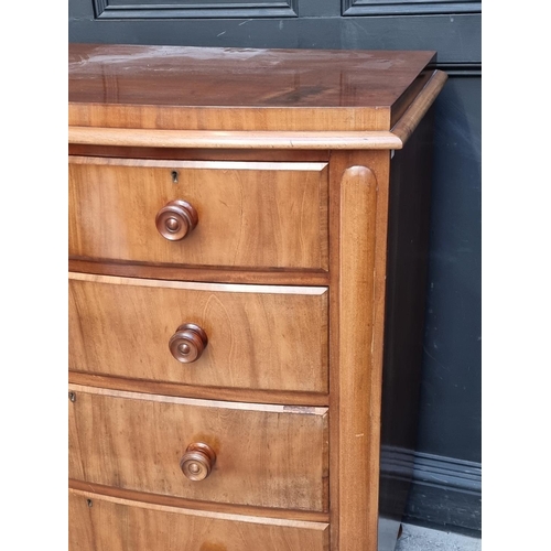 1034 - A Victorian mahogany bowfront chest of drawers, 117cm wide.