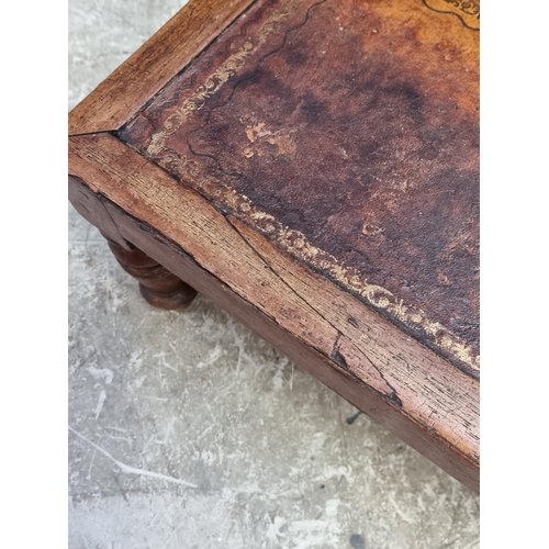 1066 - A set of Victorian mahogany library steps, with leather treads.