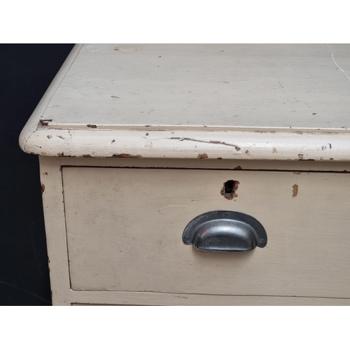 1074 - A Victorian cream painted chest of drawers, 86.5cm wide.