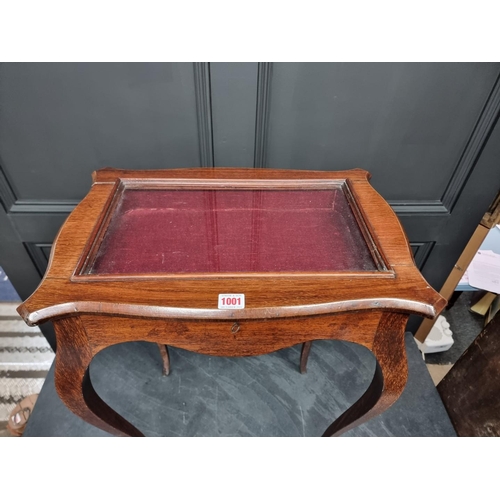 1001 - A small antique rosewood bijouterie table, 51.5cm wide.