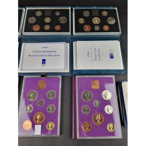 547 - Coins: five Elizabeth II Royal Mint proof coin collections, dated 1989; 1990; 1991;1992 and 1994; to... 