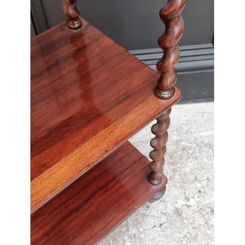 1000 - A small mahogany three-tier whatnot, 80.5cm high x 37cm wide.