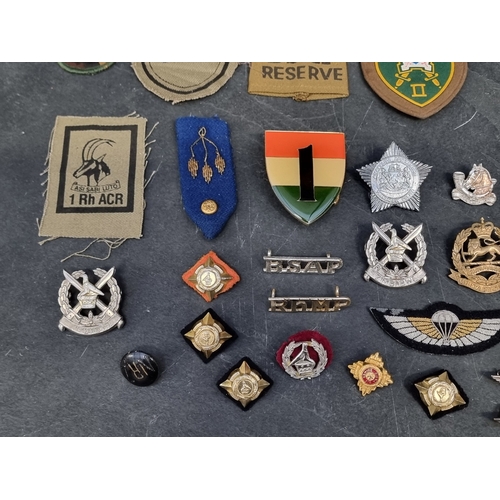 12 - A Rhodesia Light Infantry and other ranks beret; together with a General Service Medal, to 662242 Pt... 