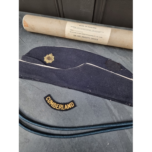 35 - A large selection of assorted WWII cloth patches; together with a quantity of formation signs; photo... 