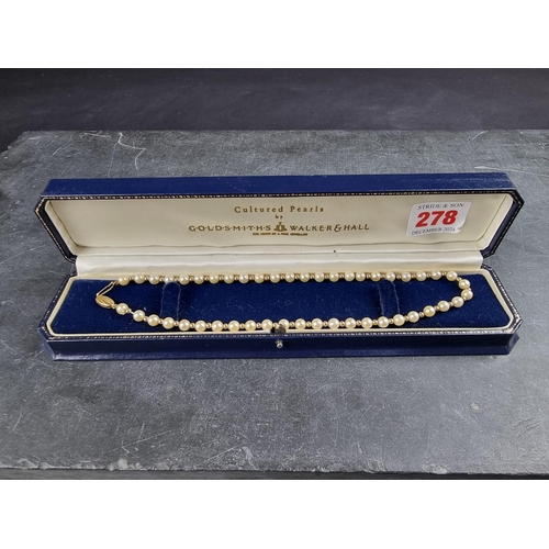 161 - A cultured pearl and gold bead necklace, with 9ct gold clasp, 42cm long.