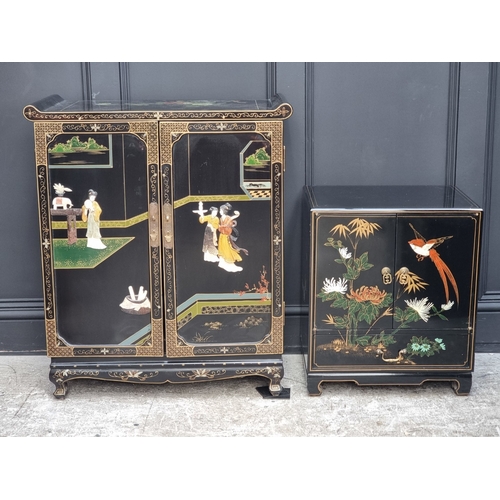 1005 - A reproduction chinoiserie side cabinet, 76cm wide; together with another similar smaller example, 5... 