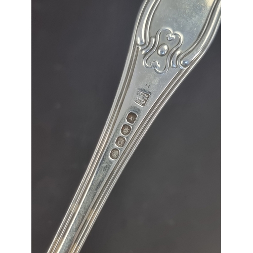 47 - A George III silver ladle, by William Eley I & William Fearn, Birmingham 1801, 268g.... 