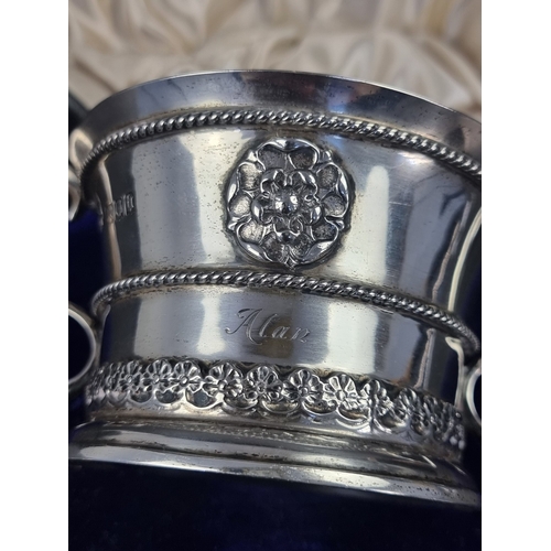 50 - A cased silver christening set, by Mappin & Webb Ltd, London 1917 and 1926, 319g.... 