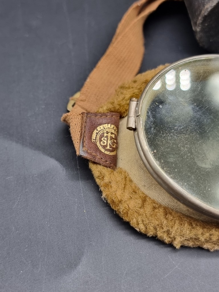 A pair of WWI Royal Flying Corps 'Triplex Aero' motor goggles, in ...