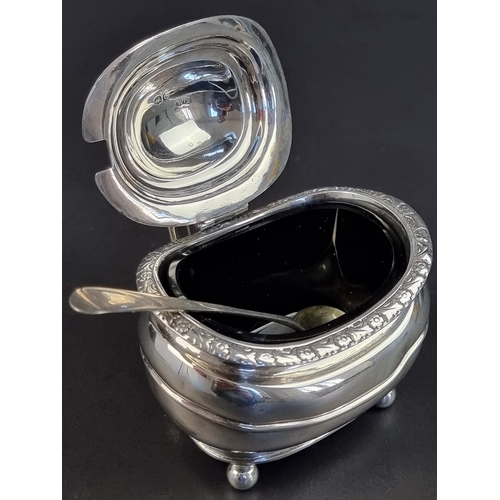 241 - A George IV silver mustard pot, by&nbsp;William Bateman&nbsp;I, London 1820, 7.5cm high; together wi... 