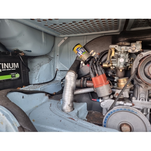 103 - ONLY 10% BP+VAT (PLUS FEES) FOR THIS LOTA 1976 Volkswagen T2 Caravelle Camper Van, 1584cc,Registrati... 