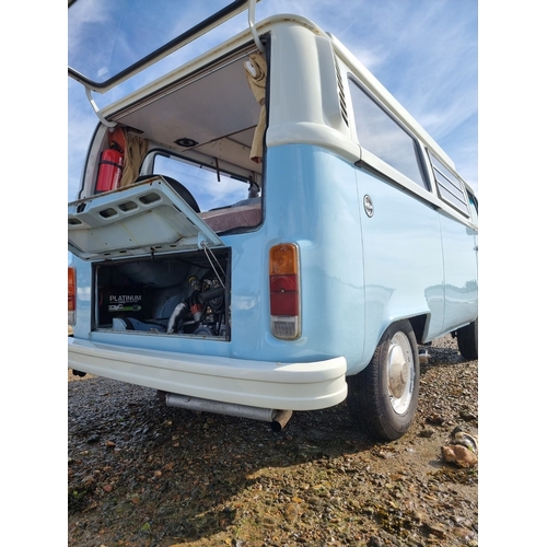 103 - ONLY 10% BP+VAT (PLUS FEES) FOR THIS LOTA 1976 Volkswagen T2 Caravelle Camper Van, 1584cc,Registrati... 