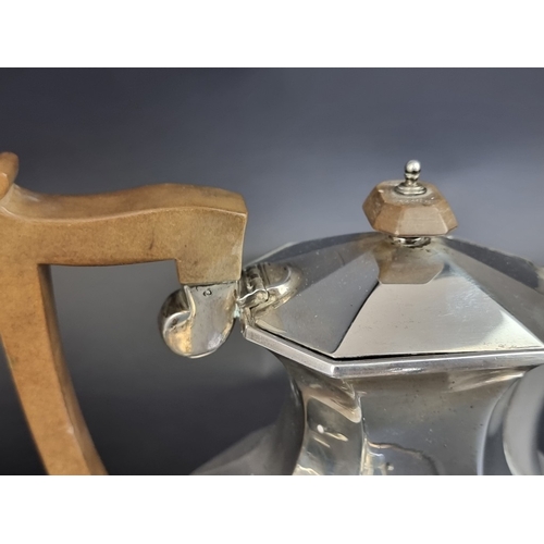 200 - A silver four piece tea and coffee set, by Viners Ltd, Sheffield 1936, height to coffee pot handle 2... 