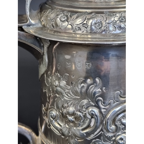 206 - A George II silver quart tankard, by William Shaw II & William Priest, London 1759, 20cm high, 8... 