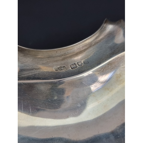 232 - A pair of silver bonbon dishes, by Elkington & Co Ltd, London 1903, 15.5cm wide, 247g.... 