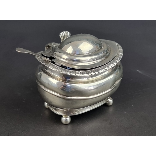 241 - A George IV silver mustard pot, by&nbsp;William Bateman&nbsp;I, London 1820, 7.5cm high; together wi... 