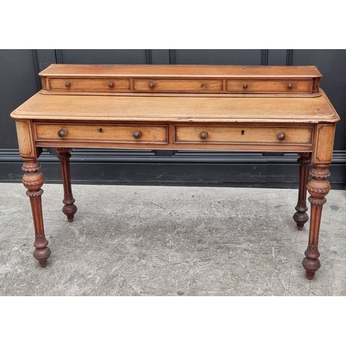 Lot 1038      