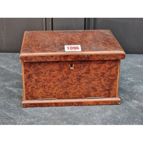Lot 1096      