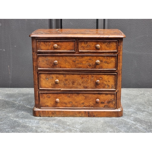 Lot 1097      