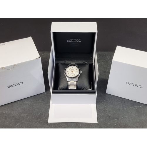 512 - A Seiko 'Presage' stainless steel automatic wristwatch, 41mm, Ref. 4R35-05A0, on original bracelet w... 