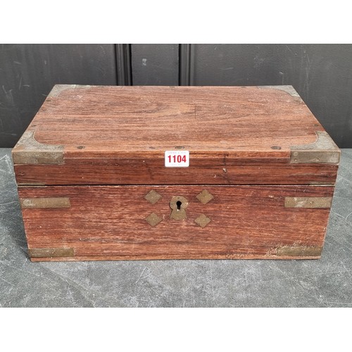 Lot 1104      