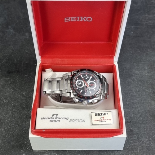 39 - A Seiko 'F1 Honda Racing Team Sportura' chronograph stainless steel automatic wristwatch, 43mm, Ref.... 