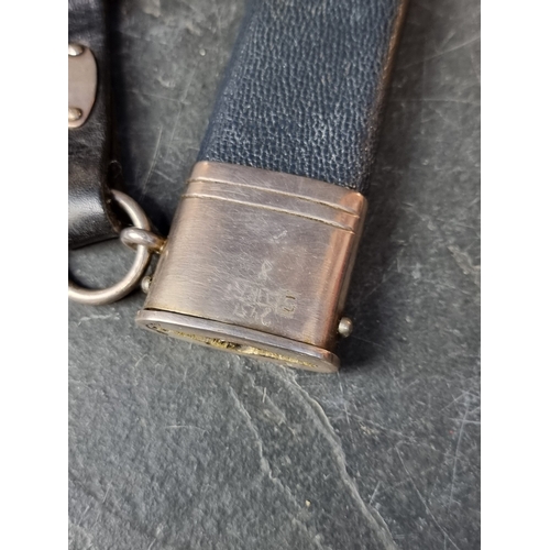 526 - A German Third Reich first pattern DLV/NSFK flyers or glider pilot's dagger and sheath, by Carl Juli... 