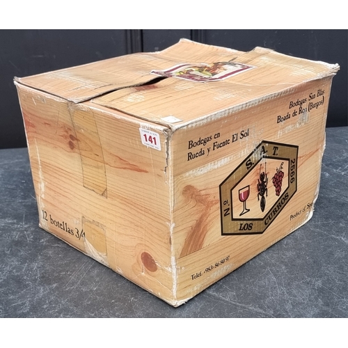 141 - A case of twelve 75cl bottles of Vina del Val Reserva 1984, in oc. (12)