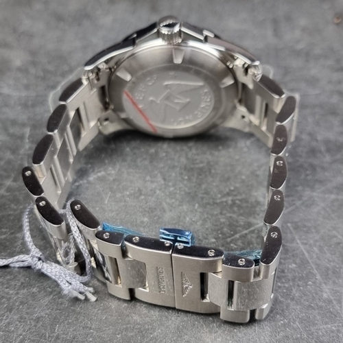 315 - A Longines 'Conquest' stainless steel automatic wristwatch, 41mm, Ref. L3.777.4, on original bracele... 