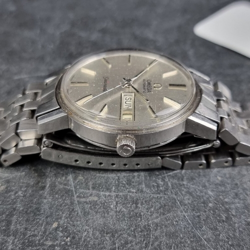 324 - A circa 1977 Omega 'Seamaster Day-Date' stainless steel automatic wristwatch, 35mm, Ref. 166.0209, C... 
