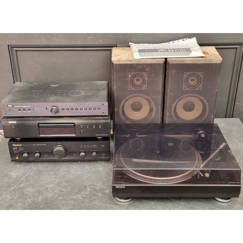 1314 - Hi-Fi: a Sony 'PS-LX350H' turntable; together with a Tibo 'TI435' DAB FM stereo tuner; a Denon 'DCD-... 