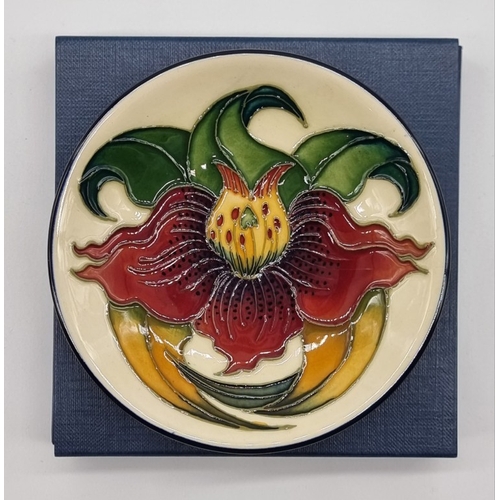 1469 - Five small Moorcroft dishes, comprising: 'Cluny'; 'Anna Lily'; 'Pansy'; 'Violet'; and 'Bramble' patt... 