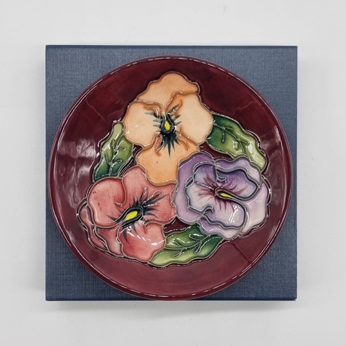 1469 - Five small Moorcroft dishes, comprising: 'Cluny'; 'Anna Lily'; 'Pansy'; 'Violet'; and 'Bramble' patt... 