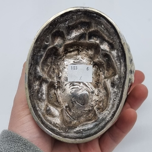 1518 - A silver plated oyster shell spoon warmer, 13cm high.