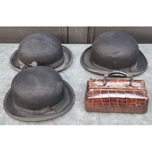 1309 - An unusually small vintage crocodile gladstone type bag, the clasp inscribed 'A.G. & Co', 22.5cm... 