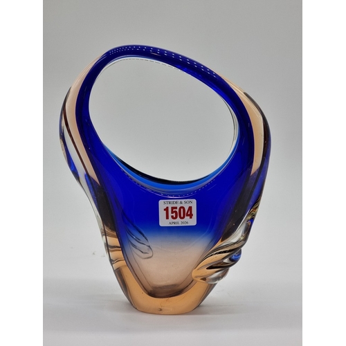 1504 - A Murano glass vase, 23cm high.