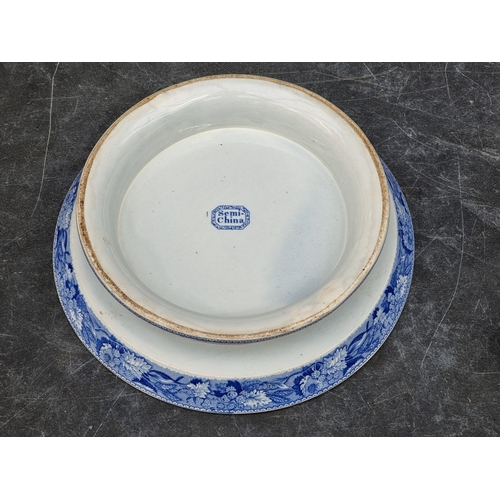 1596 - A collection of 19th century blue and white pottery.