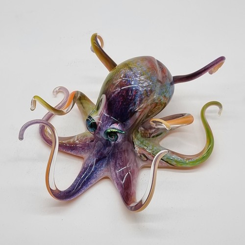 Michael Hopko (American), a coloured glass octopus, 29.5cm wide.