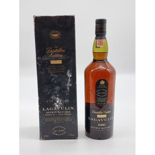 52 - A 1 litre bottle of Lagavulin 1980 Distillers Edition Whisky, in oc.