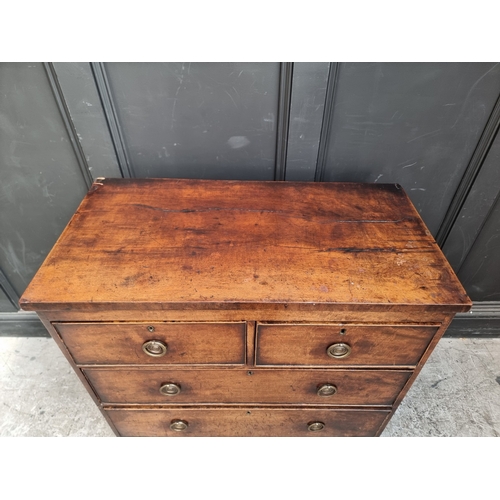 1009 - A Regency mahogany chest of drawers, 85.5cm wide.