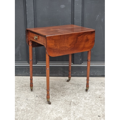 1029 - A 19th century mahogany and line inlaid Pembroke table, 61.5cm wide.