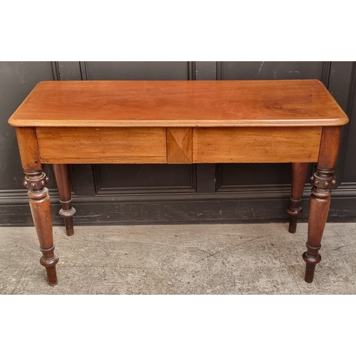 Lot 1032      