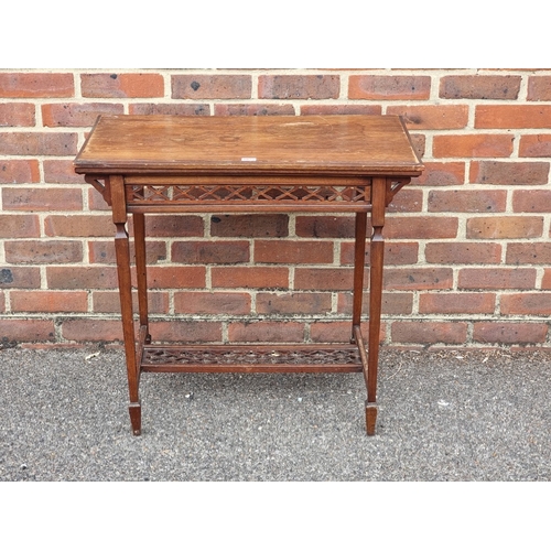 Lot 1025      