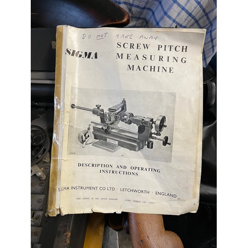 A Cased Sigma srew pitch measuring machine & Accessories measures 29.5 ...