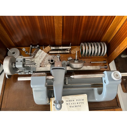 A Cased Sigma srew pitch measuring machine & Accessories measures 29.5 ...