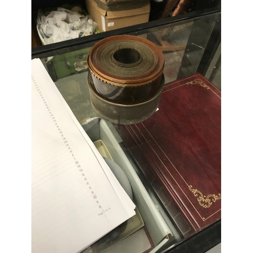 277 - Qty of vintage 9mm films in original tins. Some say comedy and 1 says 